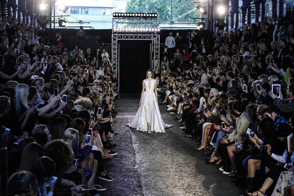 Julien Macdonld SS16 Show Photos by Ki Price Words by Ray Kinsella